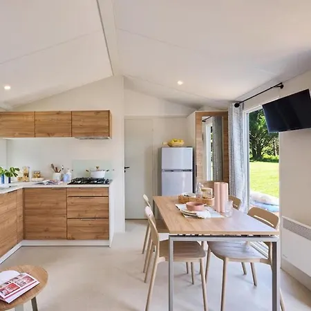 Mobilehome Evasion 46 *