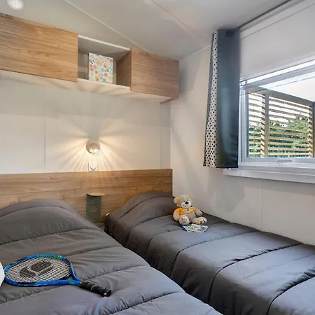 Mobilehome Evasion 46 *